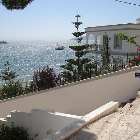 Marina View Residence Gulluk Exterior photo